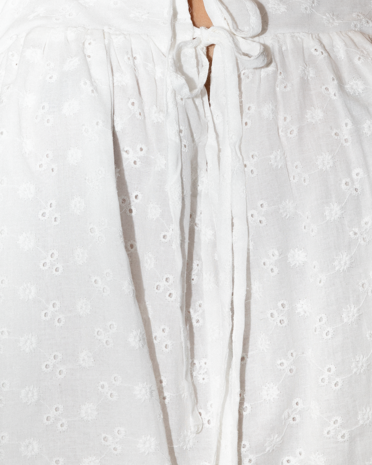 Zimi Top in White Embroidery Fabric - The Lullaby Club